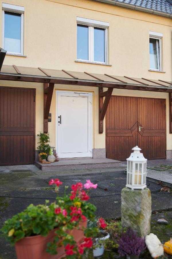 Gemuetliche Ferienwohnung In Laendlicher Lage Riesa Luaran gambar
